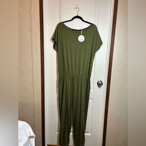 Anrabess Olive Green Jumpsuit NWT - Size XL